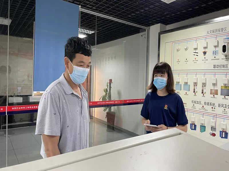 怎么评价今日头条英雄——新媒体行业的革命者