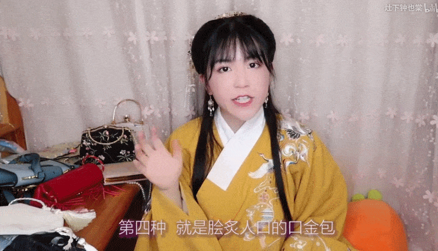 B站怎么私信？快速学会在B站上与UP主和好友沟通的技巧！